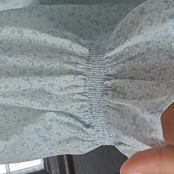 LEVIS LING SLEEVELESS Blouse - Picture 5 of 8